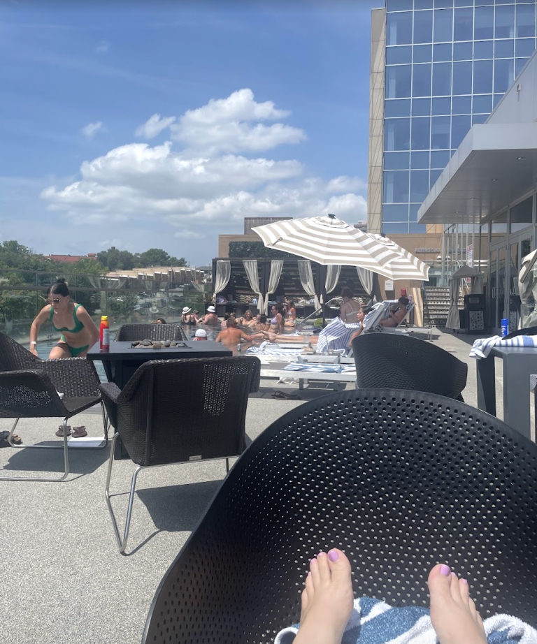 LaFontaine Hotel Rooftop Patio Pool